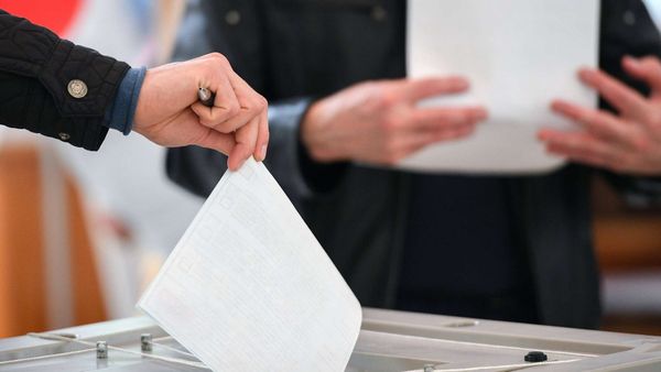 Число депутатов в городских кенешах Бишкека и Оша увеличено до 51 изображение публикации