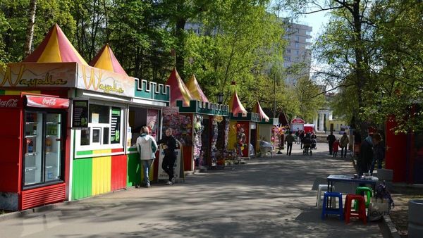 Мэрия Бишкека выставила на аренду 44 торговых места в городских парках изображение публикации