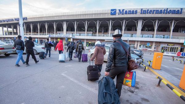 Пассажиров просят выезжать в аэропорт «Манас» заранее из-за саммита ОТГ изображение публикации