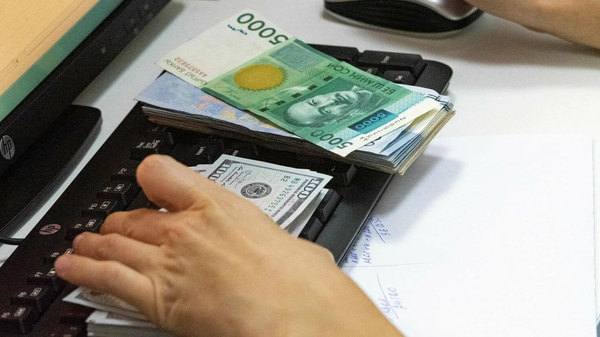 Нацбанк приостановил лицензии двух обменок на Моссовете изображение публикации