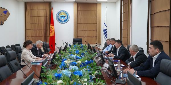 Швейцарская компания Schwihag AG поможет развивать железные дороги Кыргызстана изображение публикации