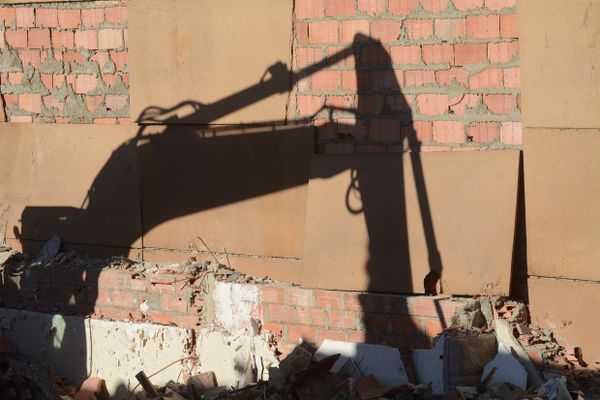 «Решение уже принято»: мэр Бишкека — о сносе сталинок и хрущевок в рамках реновации изображение публикации
