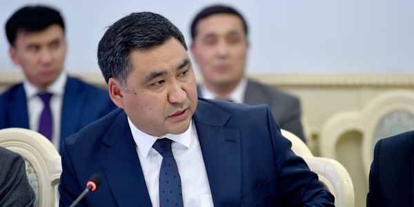 «Подарки от государства» за перевод — власти КР опровергли фейк от имени Амангельдиева изображение публикации