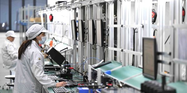 В Кыргызстане открыли завод Hytera по сборке средств связи и видеофиксации изображение публикации