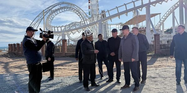 Адылбек Касымалиев проверил ключевые стройки на Иссык-Куле — фото изображение публикации