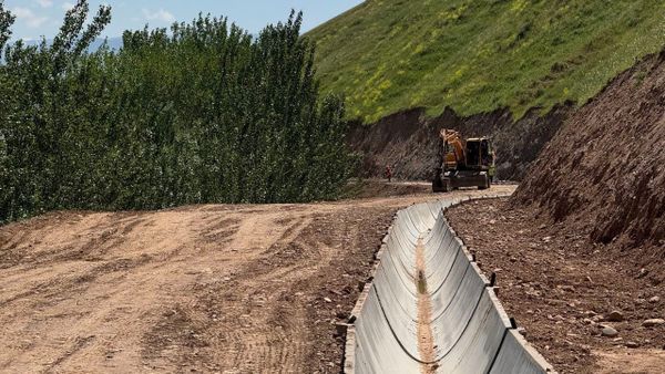 До конца года в Кара-Кульдже построят ирригационный канал для полива 680 га сельхозугодий изображение публикации