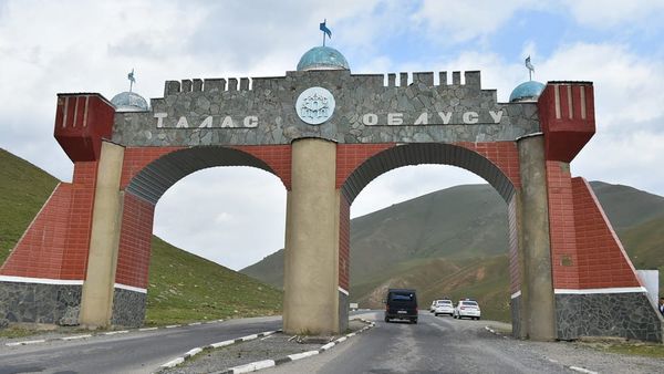 В Таласской области незаконно выдали 2 гектара земли для строительства домов изображение публикации