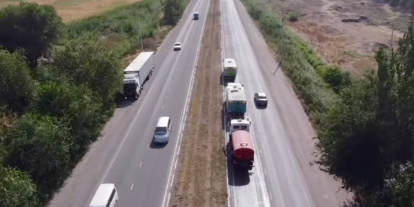 Минтранс вывел новую технику для очистки трассы Бишкек – Балыкчы – Нарын – Торугарт изображение публикации