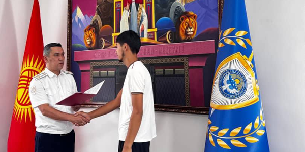 В Кыргызстане 43 детям-сиротам предоставили земельные участки под жилье изображение публикации