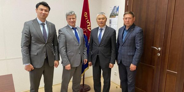 Кыргызстан и Свердловская область РФ обсудили запуск Work and Travel и профсоюзный туризм изображение публикации