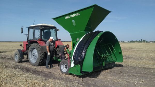 В Кыргызстане начали использовать новую технологию хранения зерна в полиэтиленовых рукавах изображение публикации