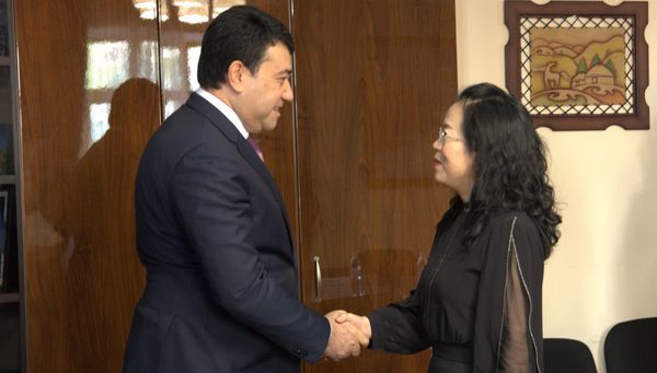 Кыргызстан и Китай обсудили проекты в энергетике, транспорте и цифровой экономике изображение публикации