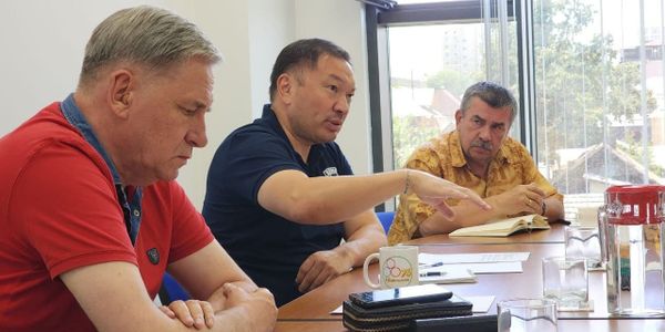 В Кыргызстане предложили создать институт саморегулируемых организаций изображение публикации