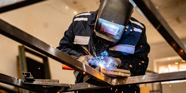 Кыргызстан и Южная Корея обсудили трудоустройство специалистов-сварщиков изображение публикации