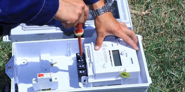 Установка АСКУЭ. Фото: Минэнерго.