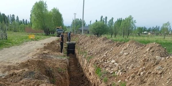 В КР реализуют проекты по водоснабжению в 112 селах, еще 114 — в планах изображение публикации