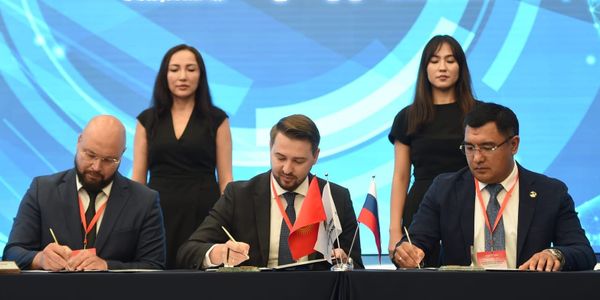 Кыргызстан и Россия подписали порядка 30 соглашений на $270 млн в рамках форума на Иссык-Куле — список изображение публикации