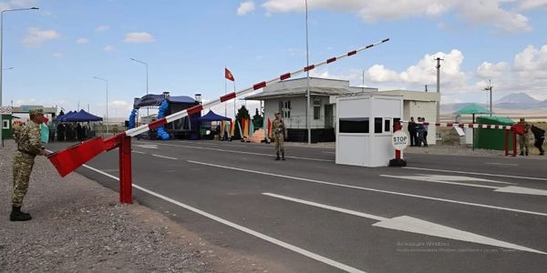 С сентября снова начнут курсировать автобусы Каракол – Алматы через КПП «Кеген» изображение публикации