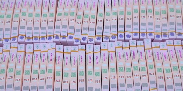 Таможенники КР предотвратили контрабанду в Узбекистан акцизных марок на алкоголь изображение публикации