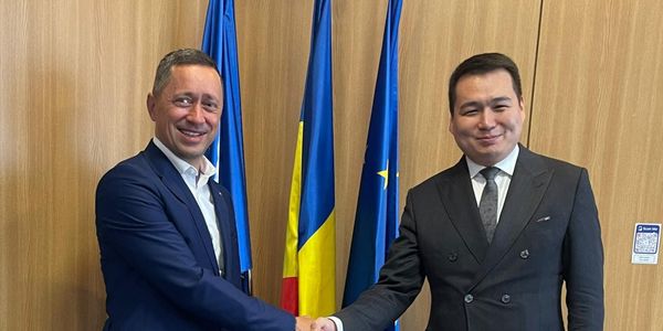 Кыргызстан и Румыния обсудили запуск прямого авиарейса Бишкек – Бухарест изображение публикации