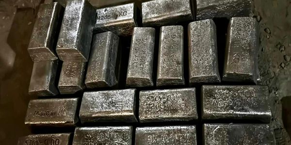 В Кадамжае пытались украсть 22.5 тонны сурьмяного концентрата на $600 тысяч изображение публикации