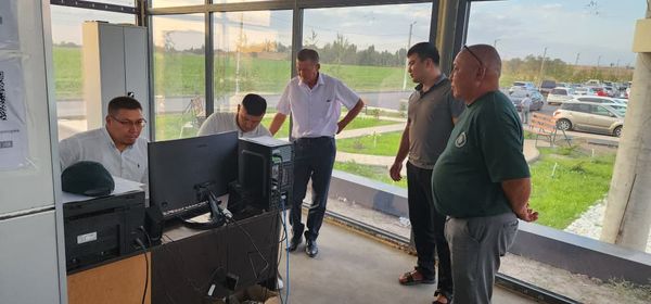 На границе с Казахстаном нет очередей из грузовиков с сельхозпродукцией — Минсельхоз изображение публикации