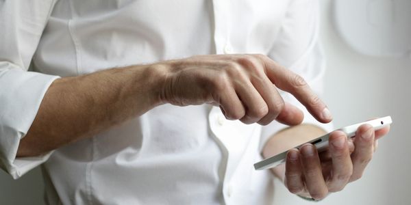 Минэконом предлагает взыскивать долги по налогам с электронных кошельков изображение публикации