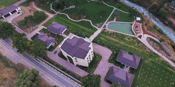 На месте резиденции Атамбаева в Кой-Таше построят дом престарелых и детский сад — глава ГАУГИ изображение публикации