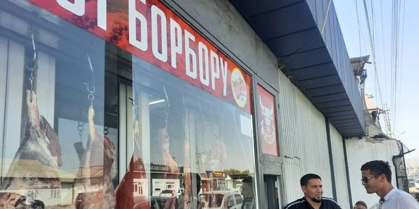 Госантимонополия проверила мясные ряды в Оше: один продавец оштрафован изображение публикации