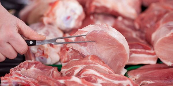 Госантимонополия провела рейд на «Орто-Сае» для контроля цен на говядину и баранину изображение публикации