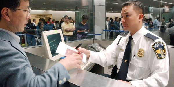 МИД разъяснил правила пребывания граждан Кыргызстана в США изображение публикации