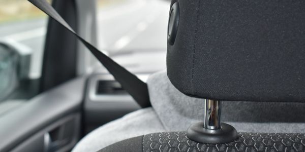 В КР с 1 октября камеры начнут фиксировать непристегнутых водителей и пассажиров изображение публикации