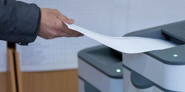 ЦИК утвердил границы избирательных округов для досрочных выборов в Жогорку Кенеш — схемы изображение публикации