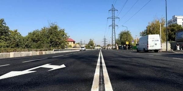 Открытие обновленной улицы Калинина в Бишкеке после капитального ремонта. Фото: мэрия.