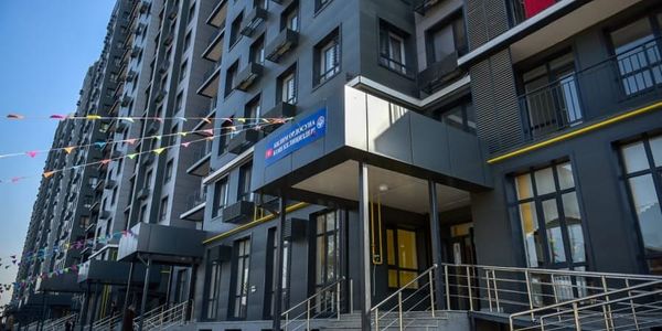 На нижних этажах ЖК «Мурас» открыли филиал школы №40 на 1 тысячу учеников изображение публикации