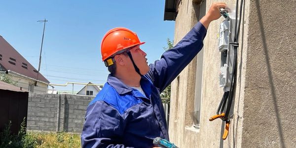 Установка АСКУЭ. Фото: Минэнерго.