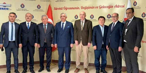 В КТУ «Манас» откроют факультет ювелирного дела совместно с ГНС изображение публикации