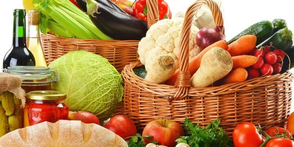 Минэконом предлагает ограничить до 5% торговую наценку на соцтовары и местные продукты изображение публикации