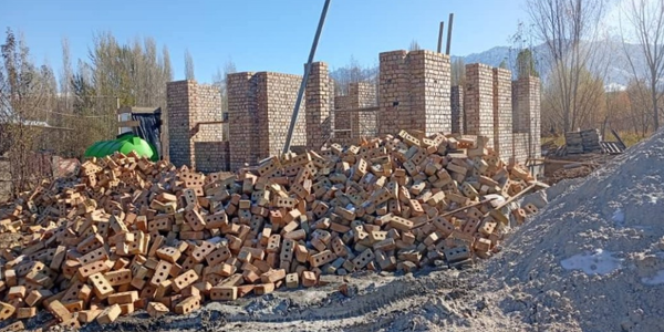 Новое здание НЭСК в Лейлекском районе завершат в декабре 2025 года изображение публикации