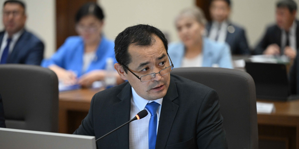 Глава Минздрава предложил запретить продажу алкоголя в с 22:00 до 10:00