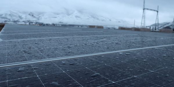 Запуск солнечной станции в Кемине мощностью 100 МВт намечен на конец 2025 года