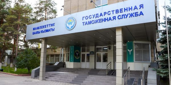 Таможня за неделю собрала свыше 40 млн сомов через QR-платежи изображение публикации