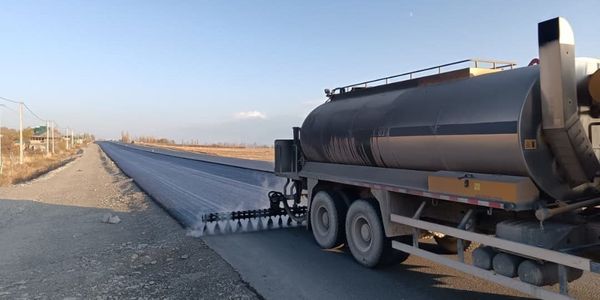 На трассе Корумду – Балбай Баатыр уложено 78 км нижнего слоя асфальта