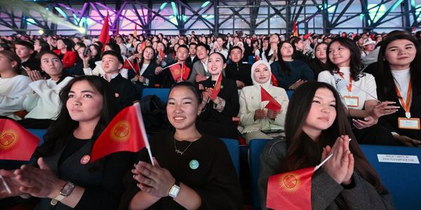 Садыр Жапаров: Кыргызстан увеличит ВВП до $30 млрд и войдет в топ-30 стран мира к 2030 году изображение публикации