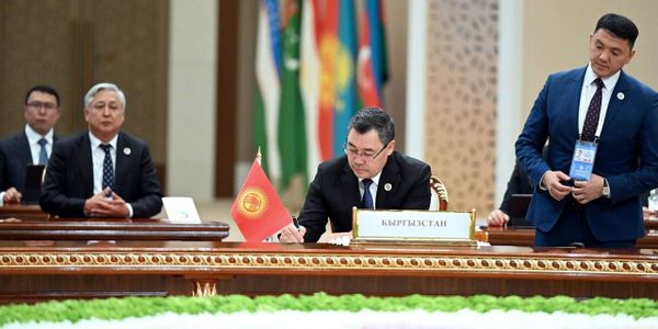 Садыр Жапаров завершил визит в Ташкент: какие документы подписаны? изображение публикации