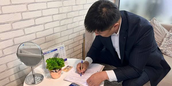 Минздрав проверил свыше 540 частных клиник: почти в половине «лечили» без лицензий, работу 263 приостановили изображение публикации