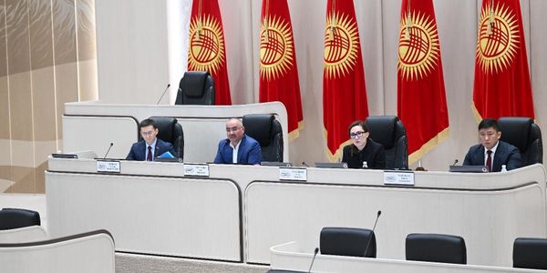 На новые школы в Бишкеке и Чуйской области направят $50 млн изображение публикации