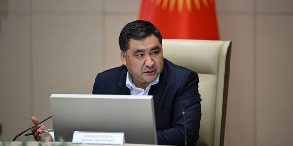 Кабмин КР поручил минимизировать влияние внешних шоков на цены социально значимых товаров изображение публикации