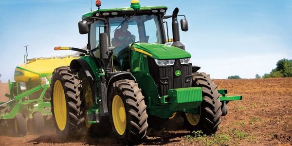 Кыргызстан подготовил 89% сельхозтехники к весенним полевым работам