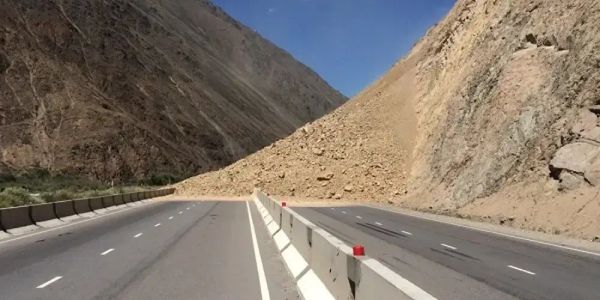 Боомское ущелье будут перекрывать с 13 по 17 апреля из-за спуска камней